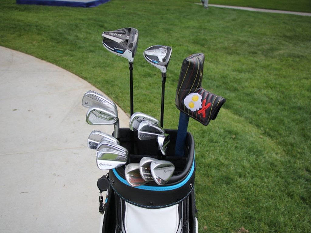 Collin Morikawa's Golf Clubs Wallpaper