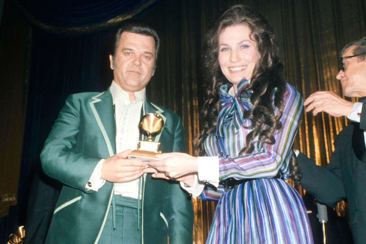 Conway_ Twitty_ Award_ Presentation Wallpaper