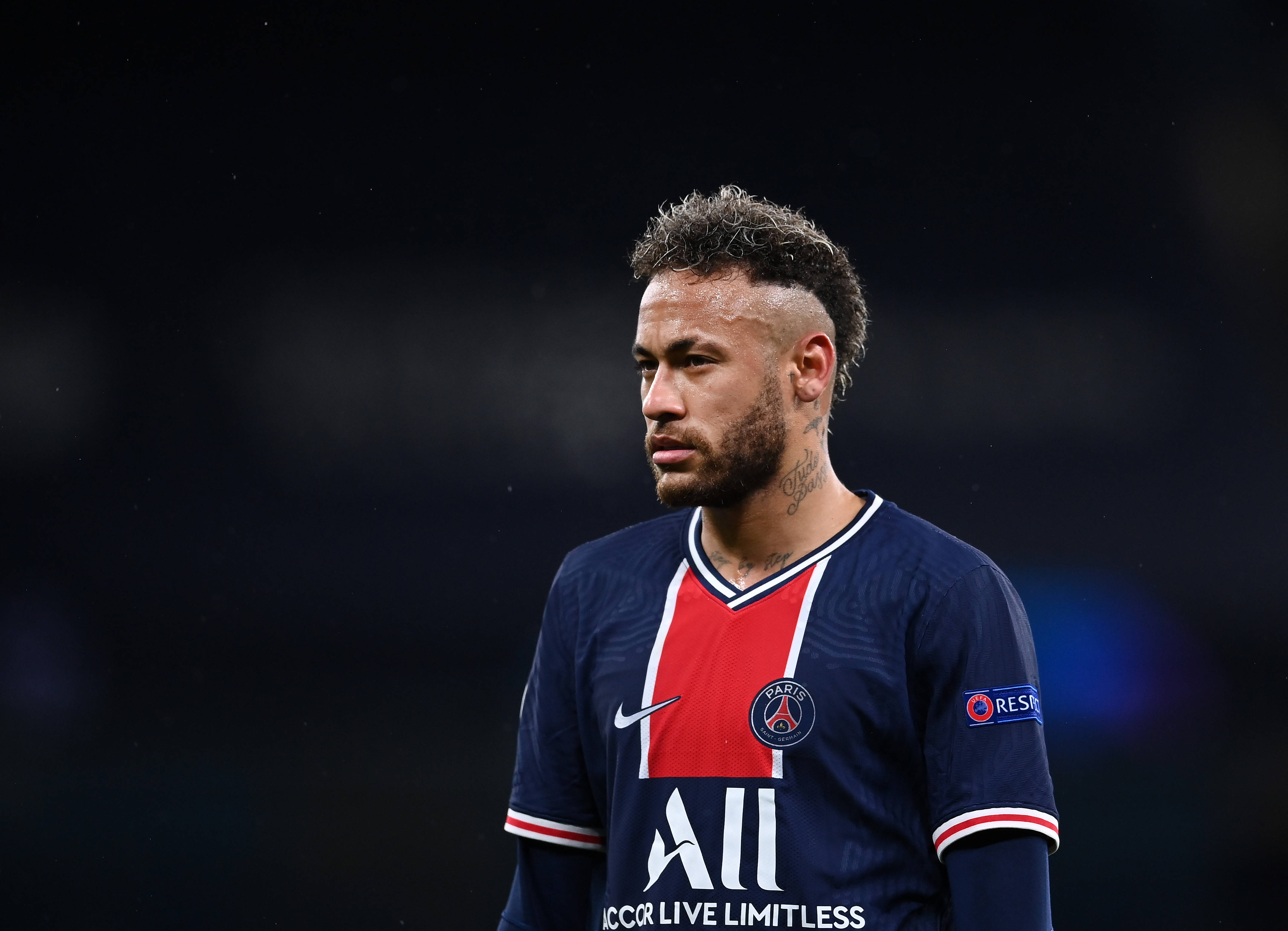 Cool Neymar Jr Paris Saint-germain Jersey Wallpaper