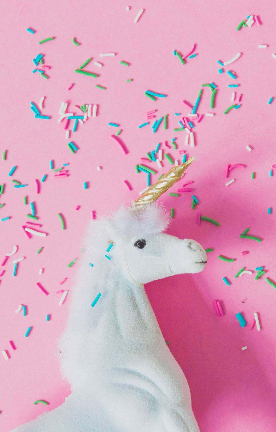 Cool Unicorn Figurine Sprinkles Wallpaper