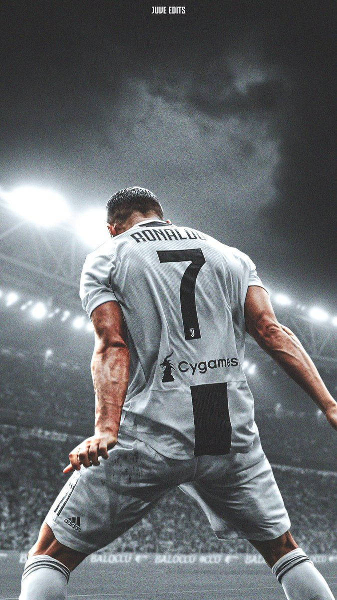 Cr7 Cool Stadium Roar Wallpaper