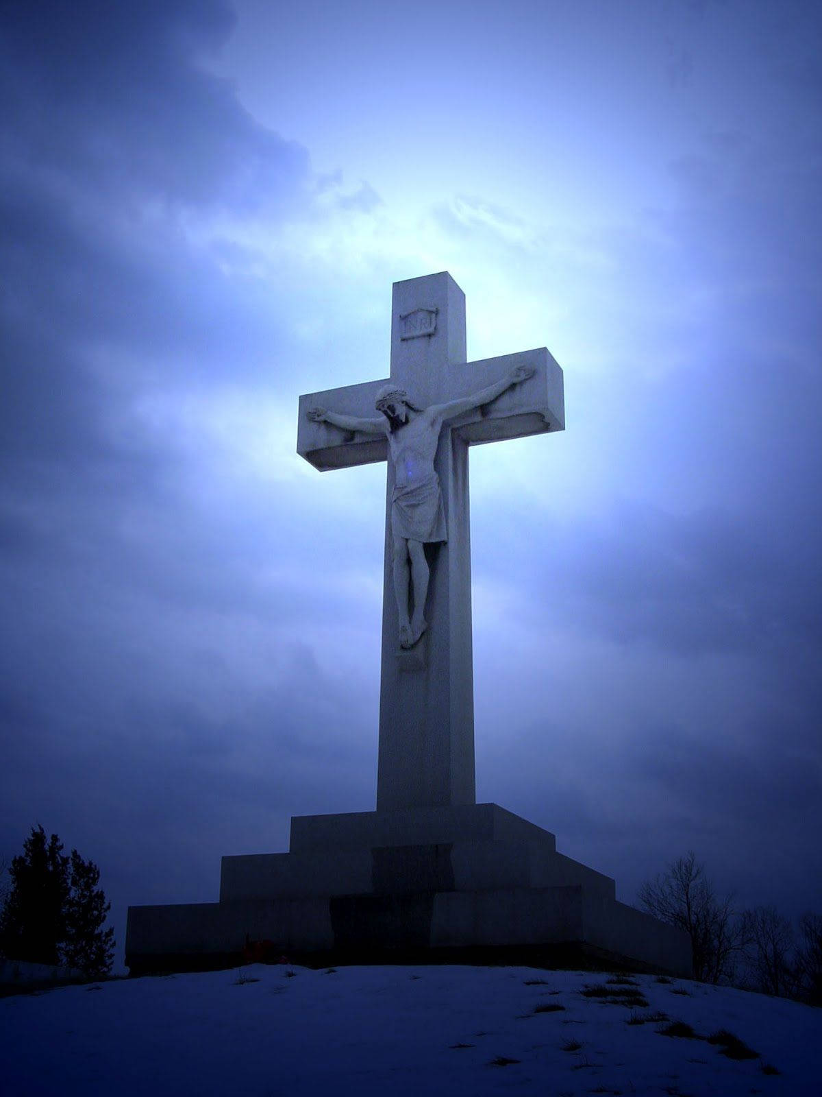 Cross Statue Christian Iphone Wallpaper