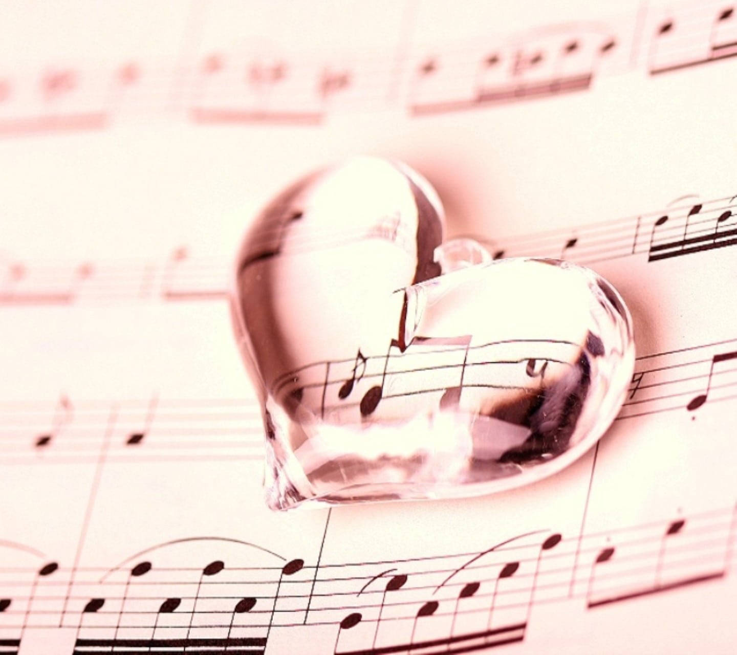 Cute Heart On Sheet Music Wallpaper