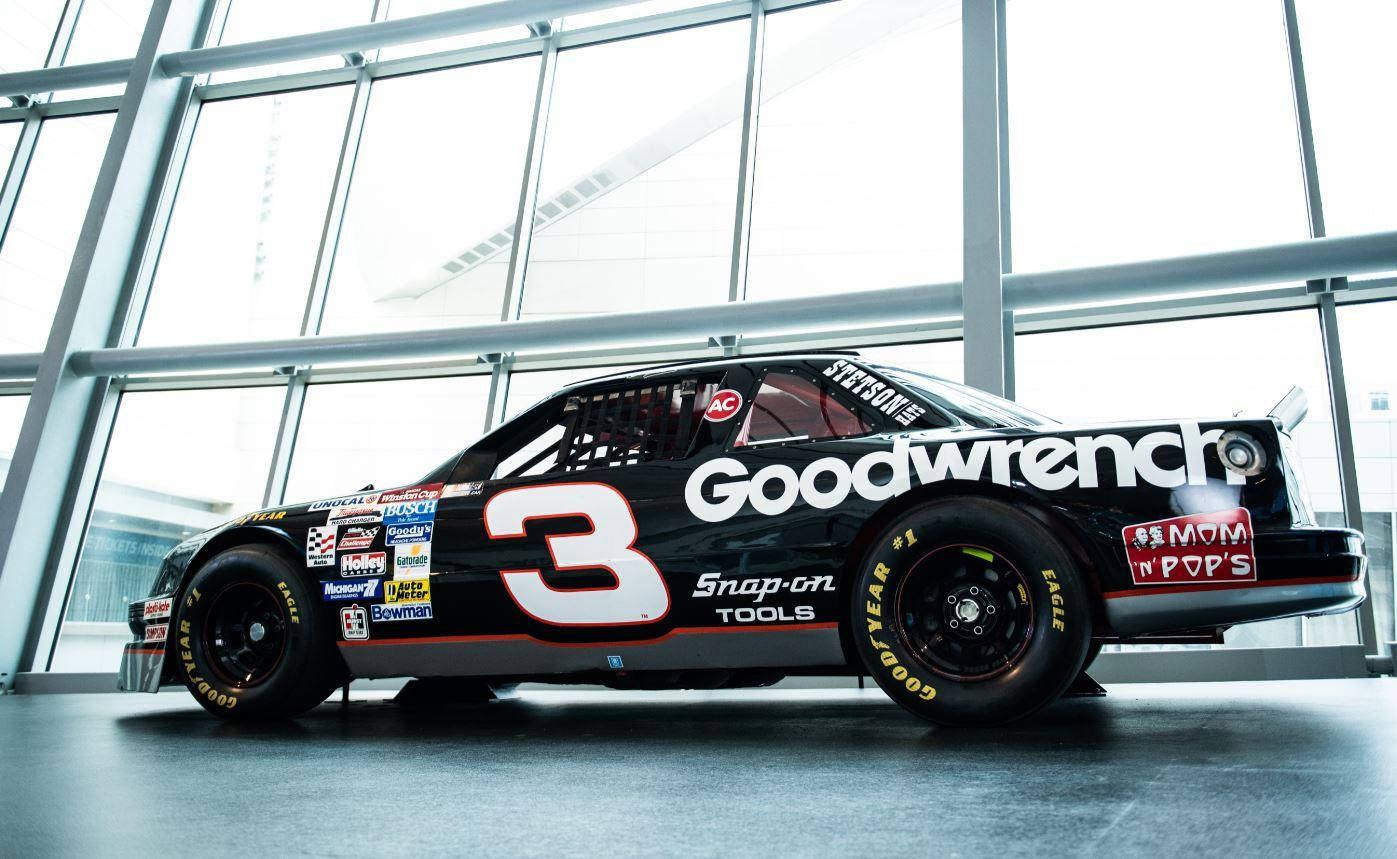 Dale Earnhardt Race Car Wallpaper