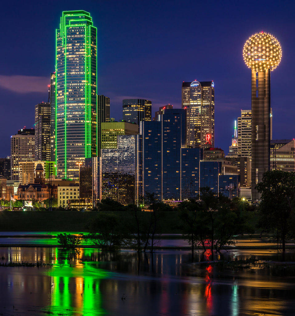 Dallas Skyline Silhouettes And Trinity River Wallpaper