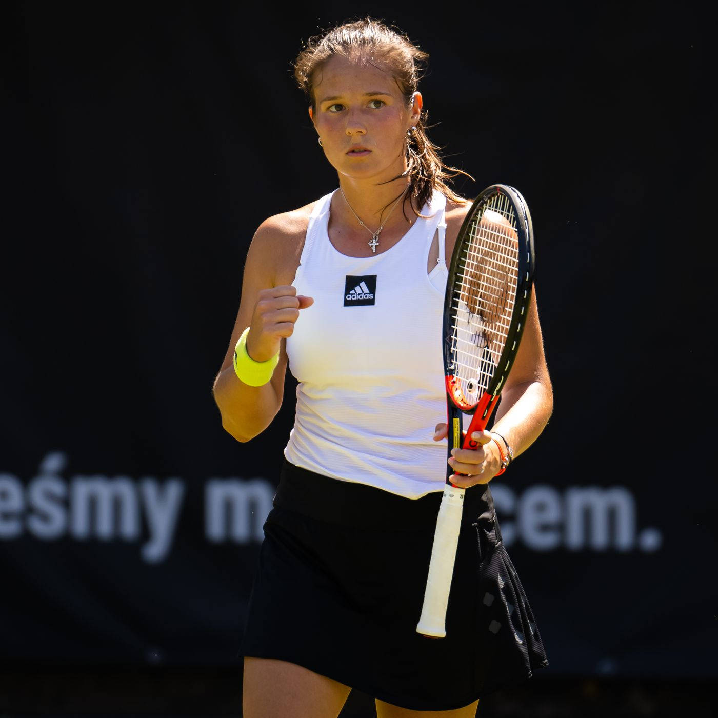 Daria Kasatkina In White And Black Wallpaper