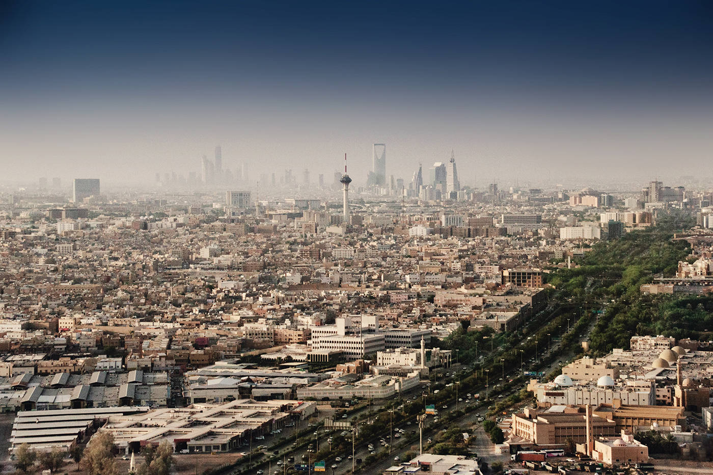 Dark Skies In Riyadh Wallpaper