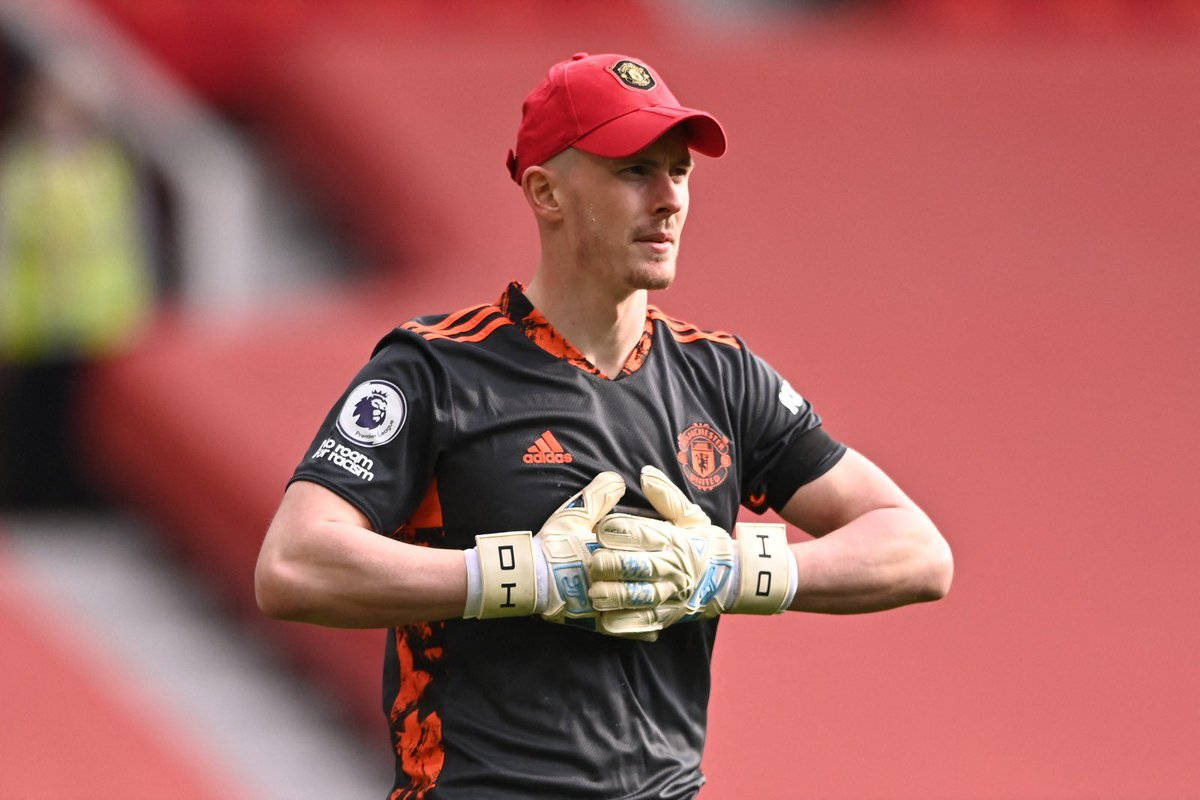 Dean Henderson Hands On Chest Wallpaper