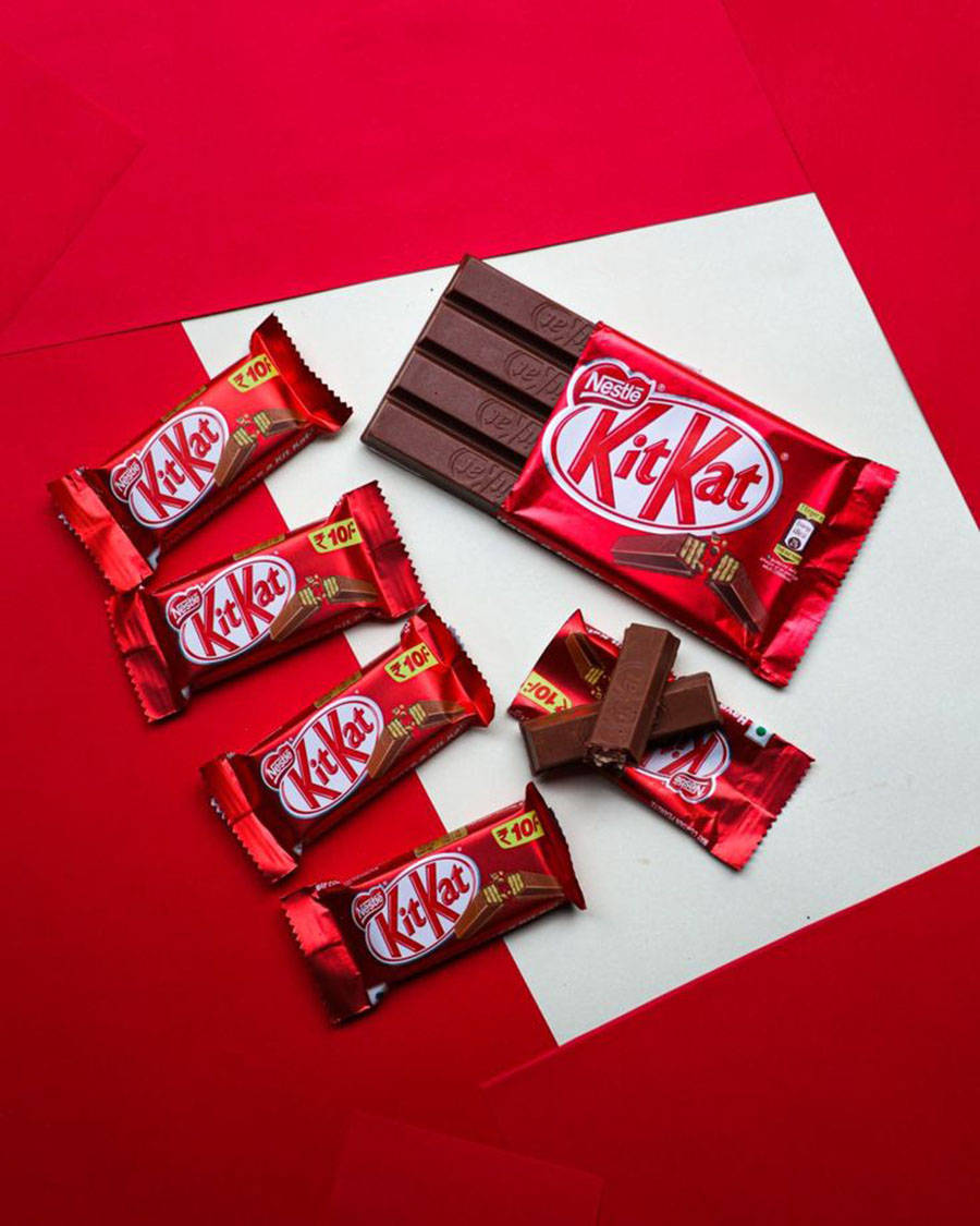 Delicious Red Kit-kat Chocolates Wallpaper