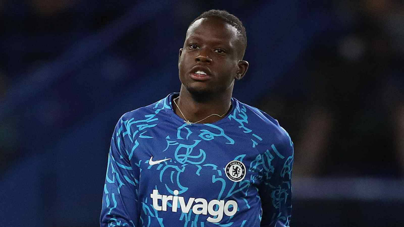 Denis Zakaria Wearing His Team's Blue Jersey Wallpaper