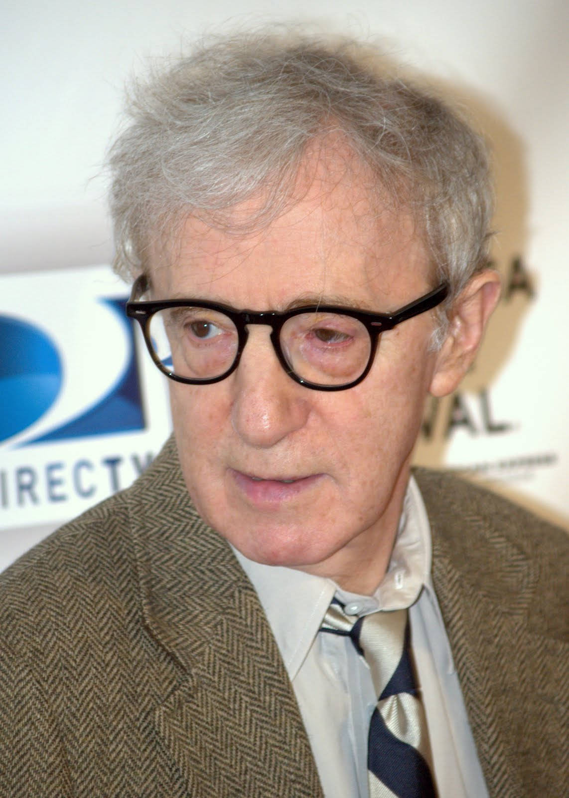 Director Woody Allen In Whatever Works Film Premiere Wallpaper