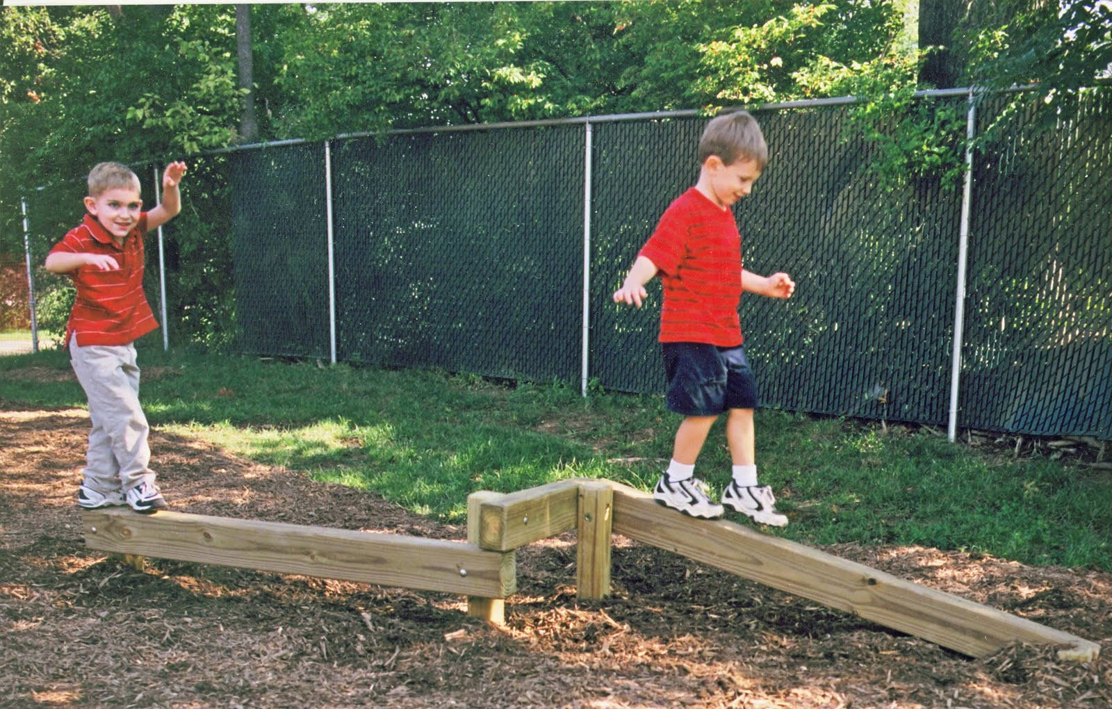 Diy Backyard Balance Beam For Kids Wallpaper