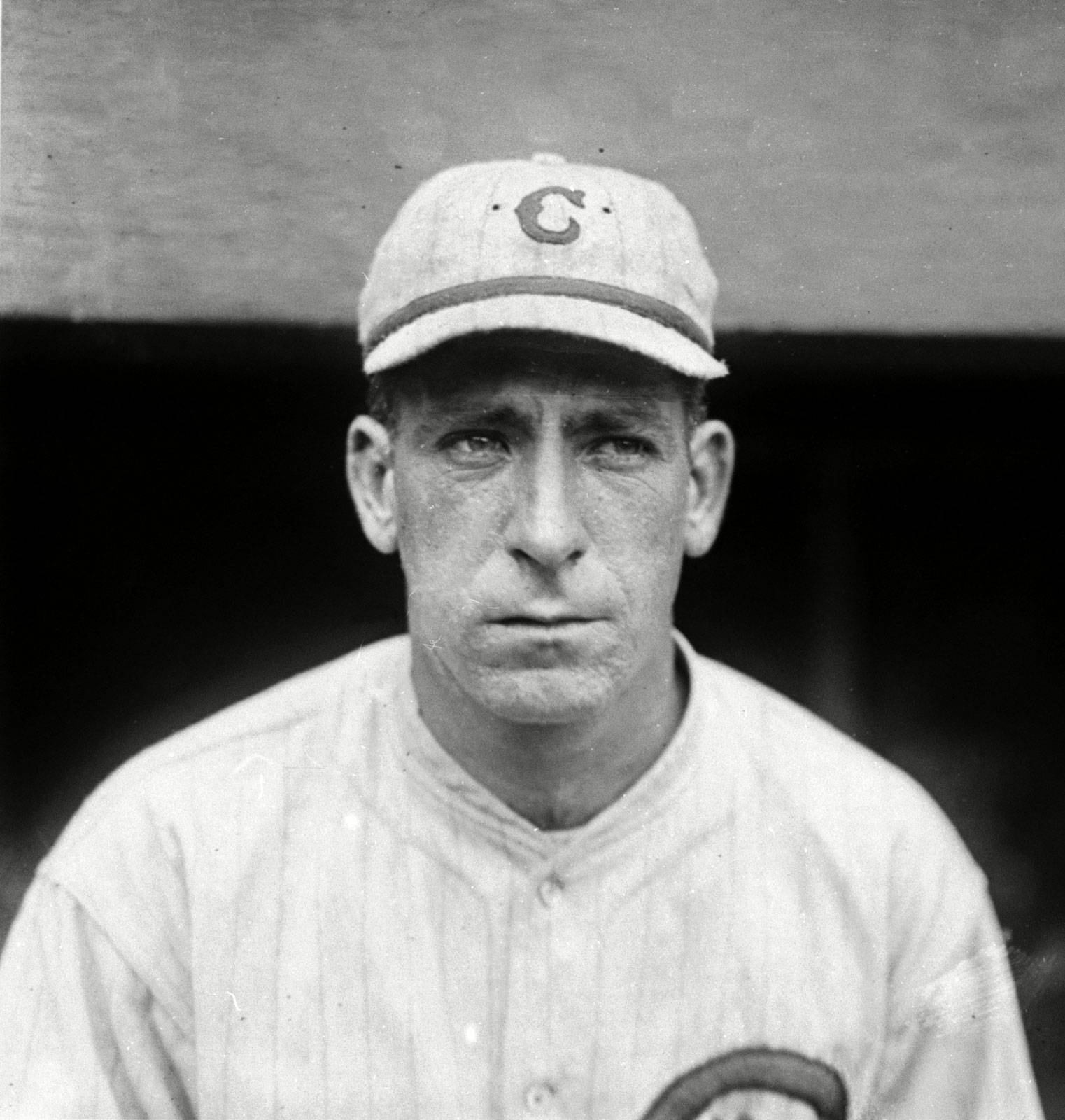 Dolf Luque Of Cincinnati Reds Wallpaper