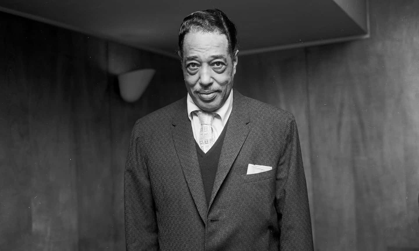 Duke Ellington Portrait Blackand White Wallpaper