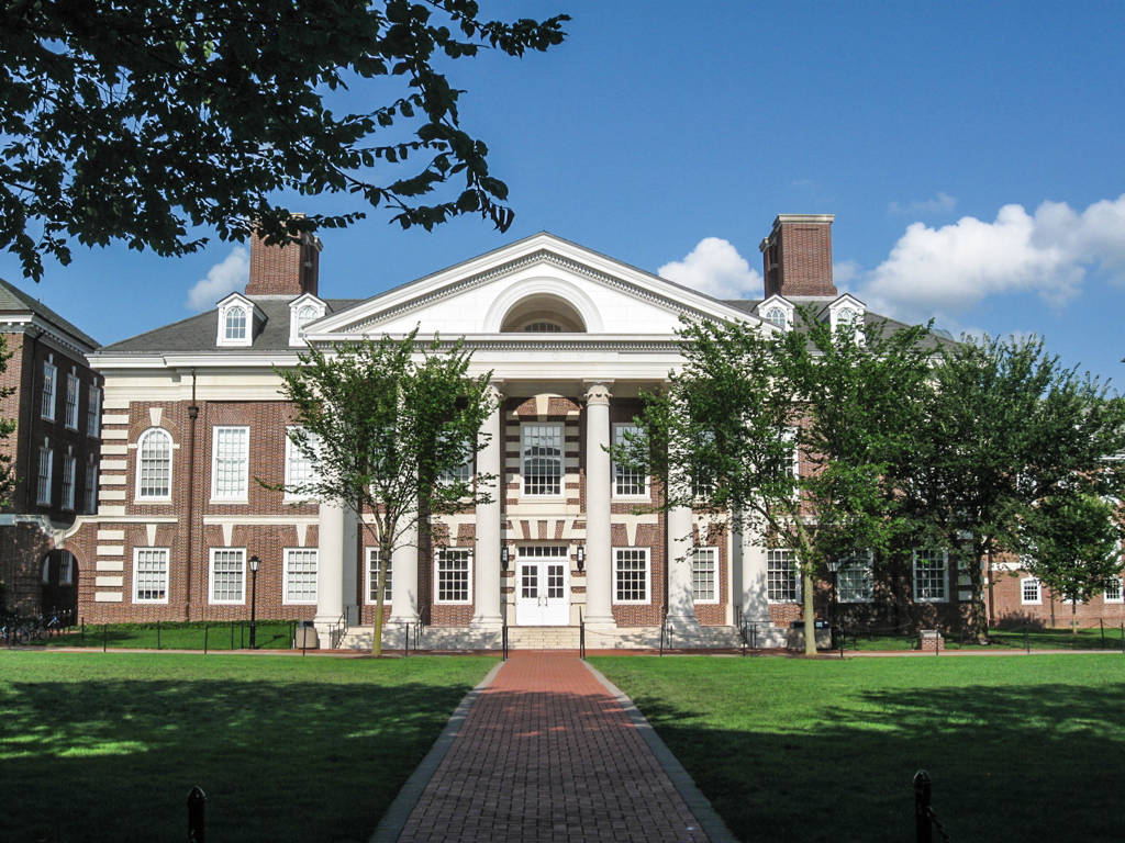 Dupont Hall At University Of Delaware. Wallpaper