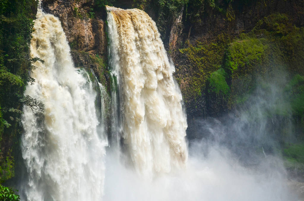 Ekom Nkam Twin Waterfalls In Cameroon Wallpaper