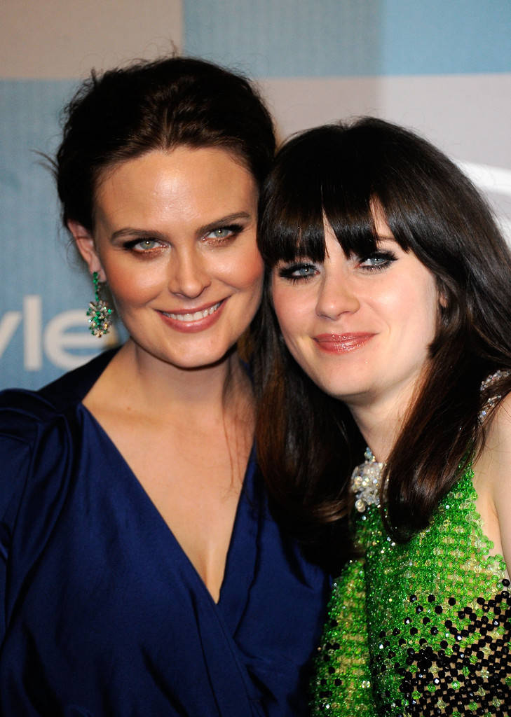 Emily Deschanel And Zooey Deschanel Wallpaper