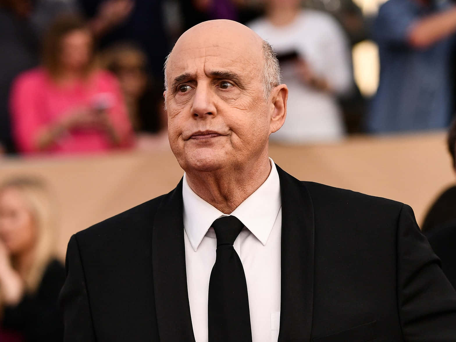 Emmy Award-winning Actor Jeffrey Tambor Wallpaper