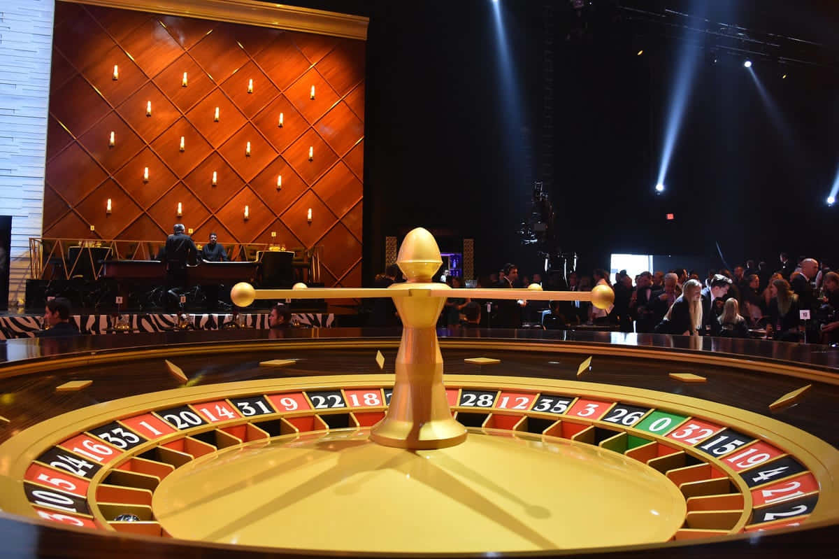 Exciting Moments At The Roulette Table Wallpaper