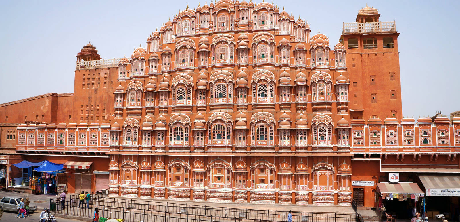 Façade Hawa Mahal In Jaipur Wallpaper