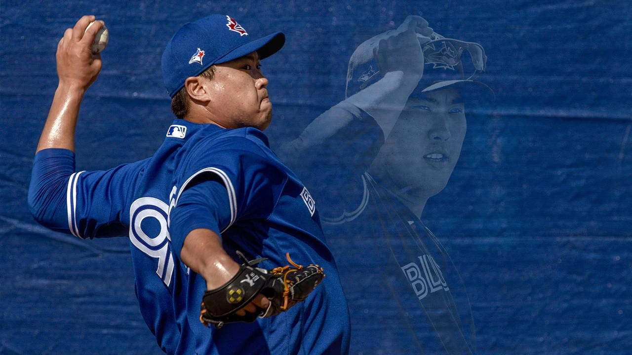 Famous Baseball Player Hyun Jin Ryu Wallpaper