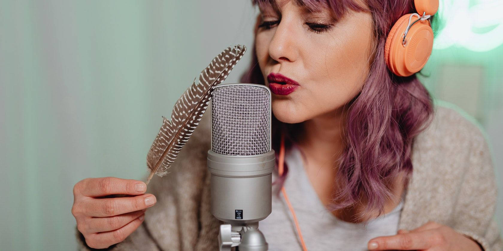 Feather Asmr Wallpaper