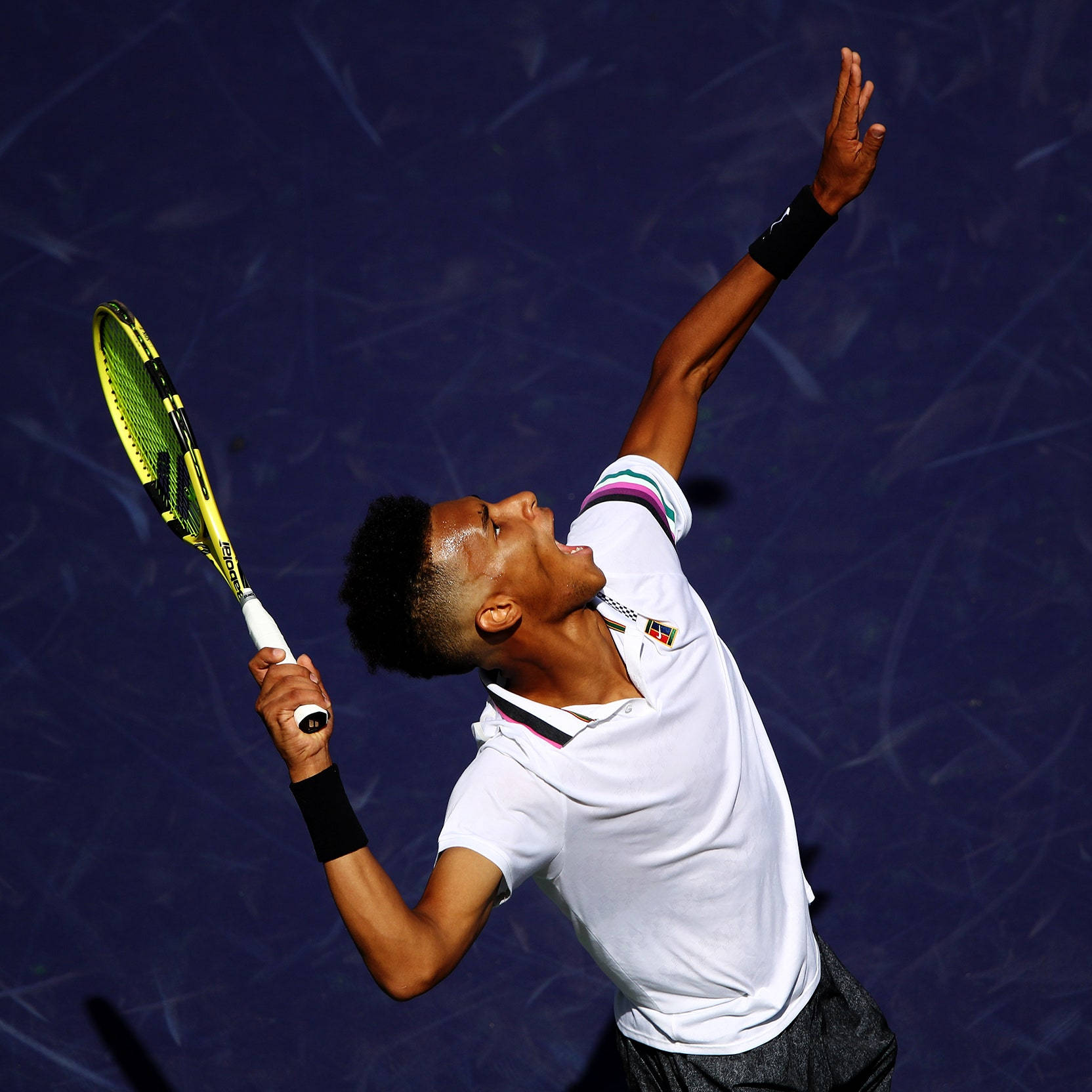 Felix Auger Aliassime Serving Form Wallpaper