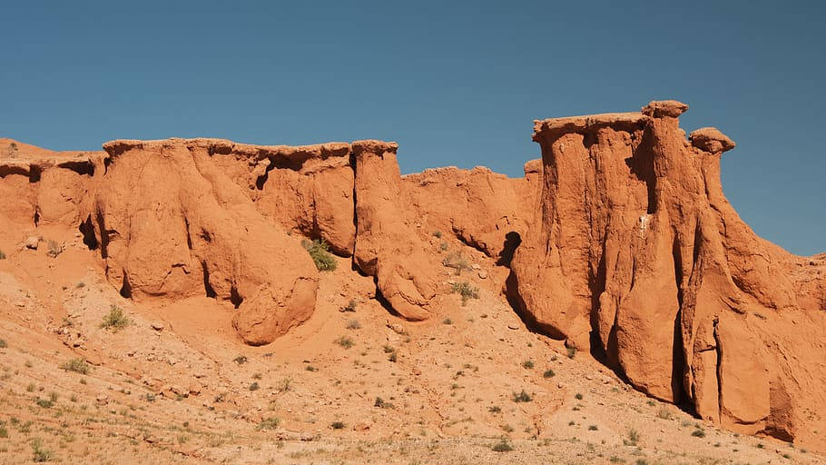 Flaming Cliffs Of Mongolias Wallpaper