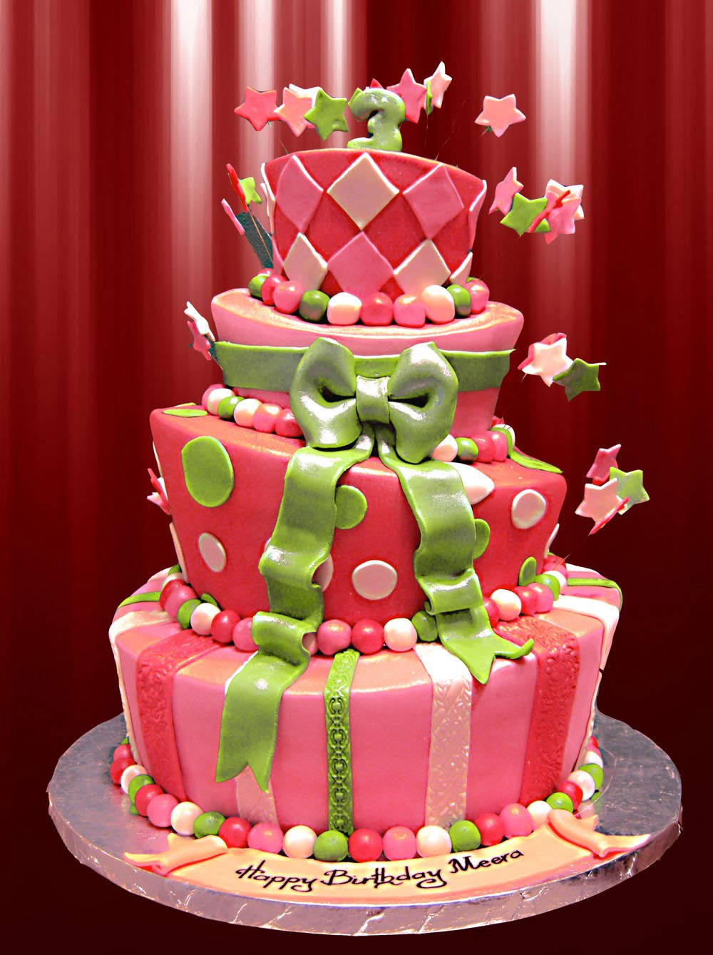 Four-tier Pink Birthday Cake Wallpaper