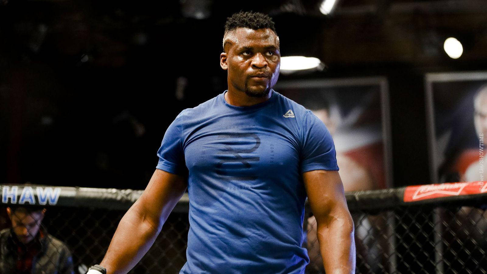 Francis Ngannou In T-shirt Wallpaper