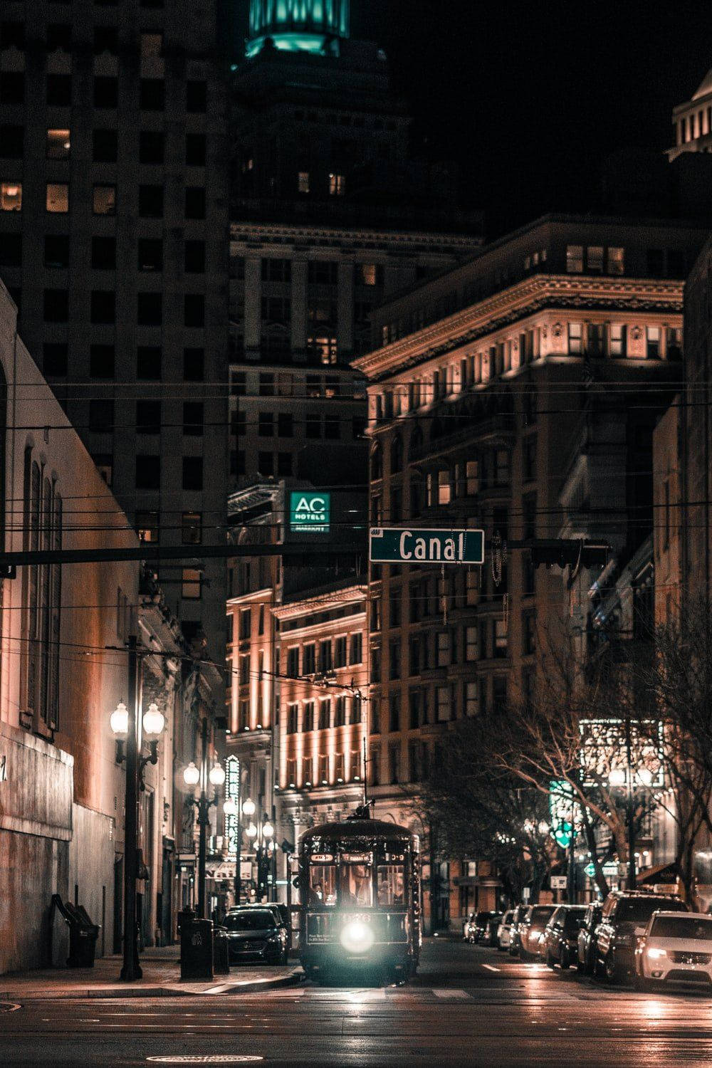 French Quarter Tram Wallpaper