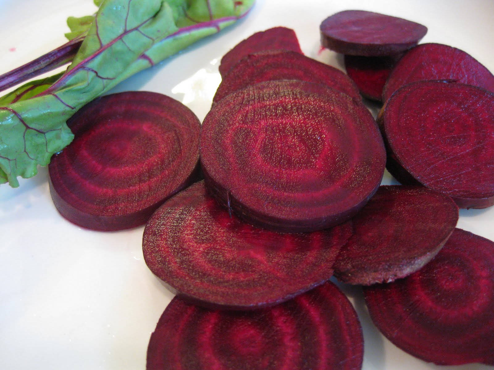 Freshly Sliced Nutritious Beetroot Wallpaper