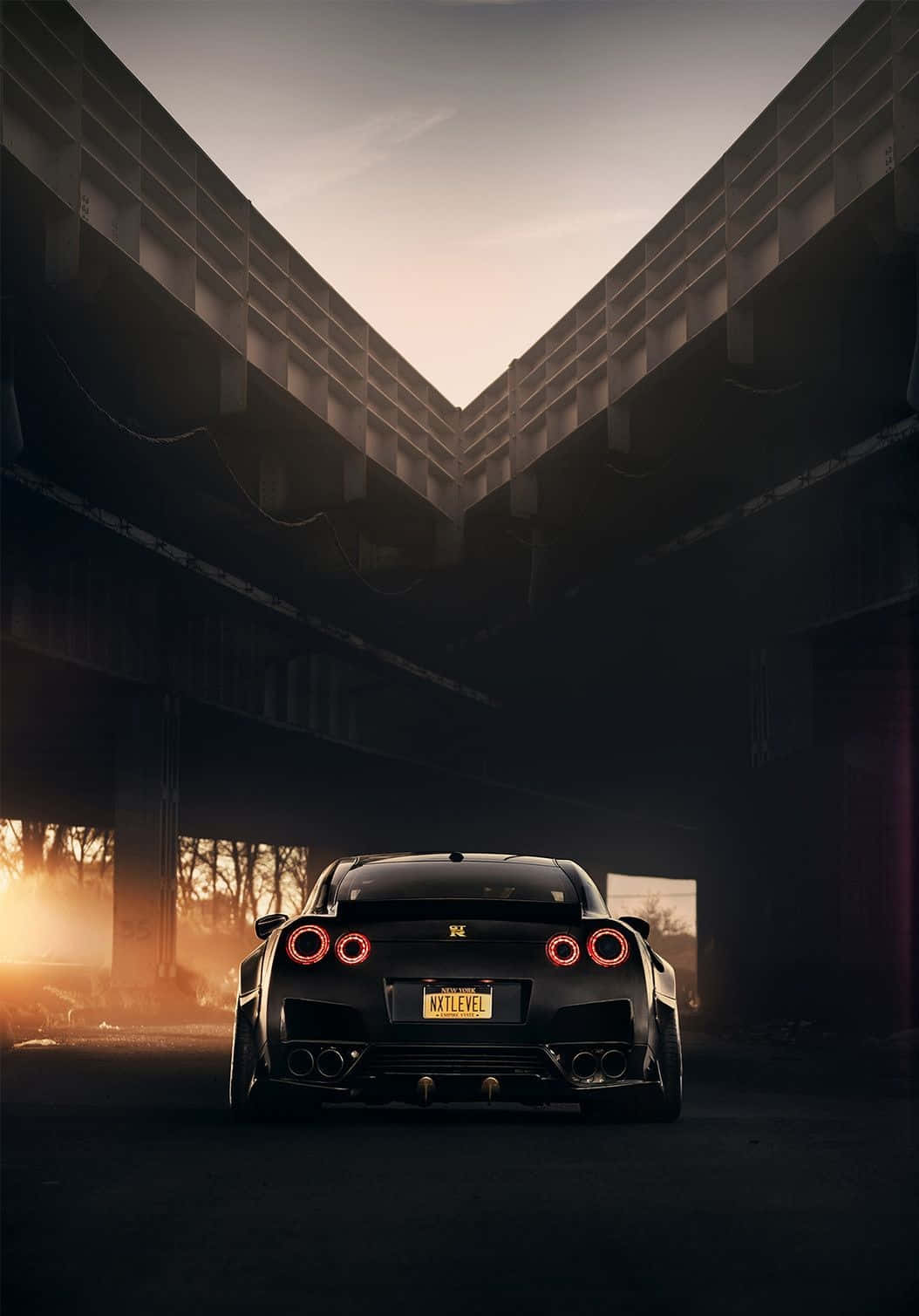 Garage Gtr Iphone Wallpaper