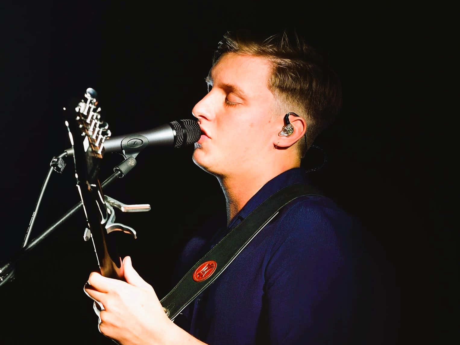 George Ezra Wallpaper