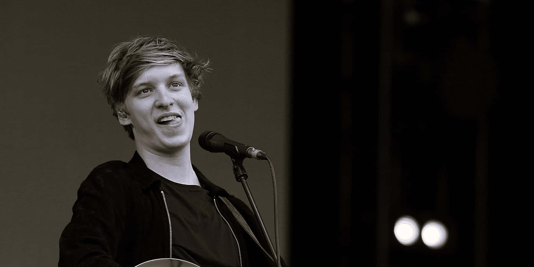 George Ezra Wallpaper