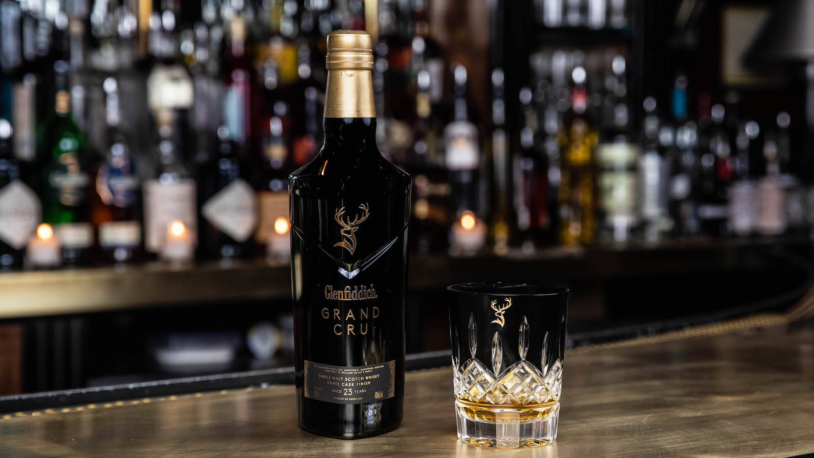 Glenfiddich Grand Cru With Matching Rocks Glass Wallpaper