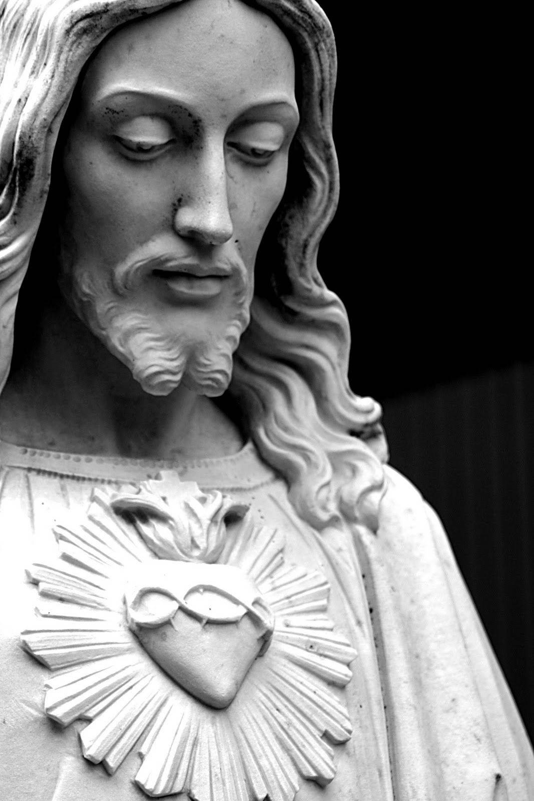 Grey Statue Jesus Phone Wallpaper