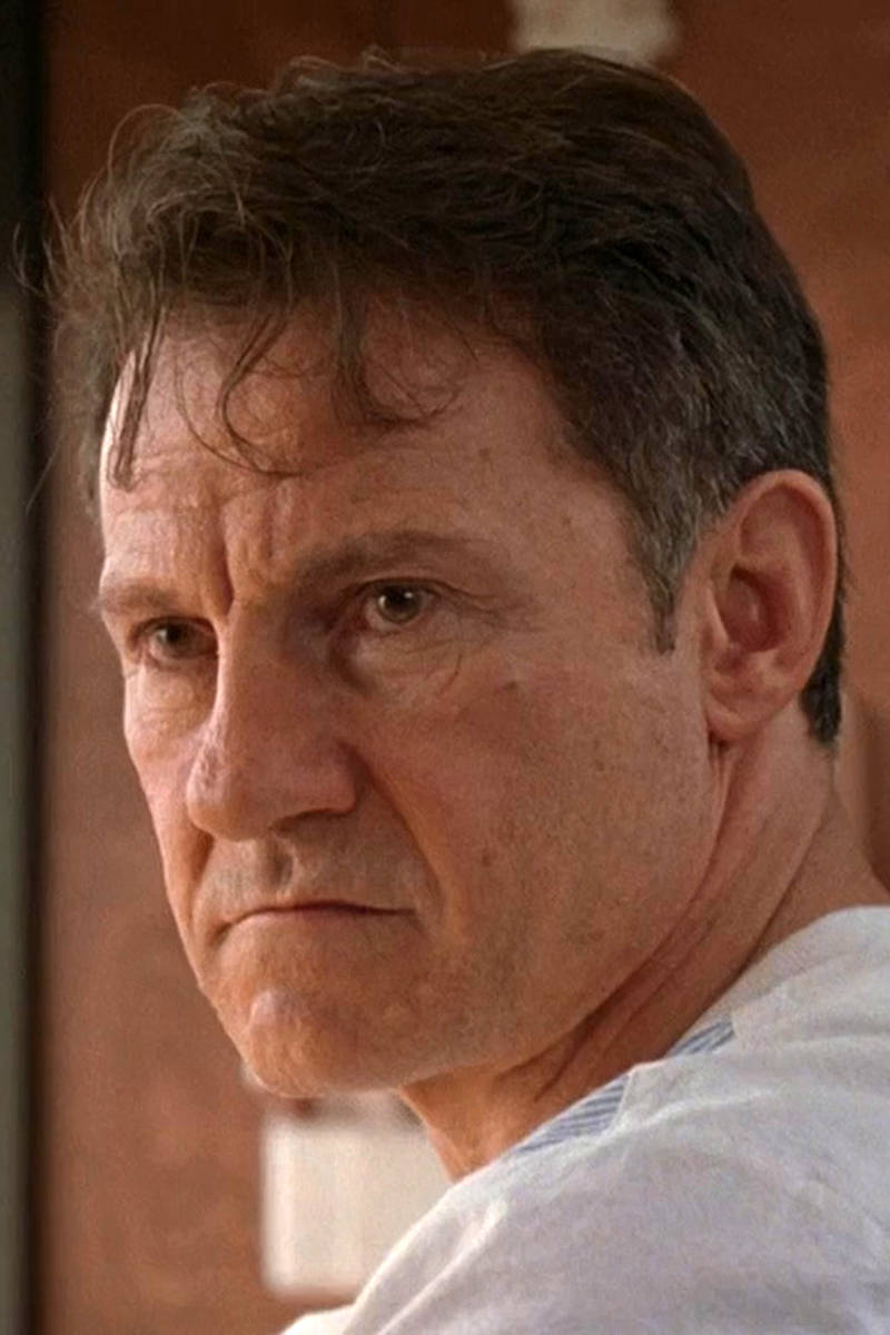 Harvey Keitel In White Shirt Wallpaper