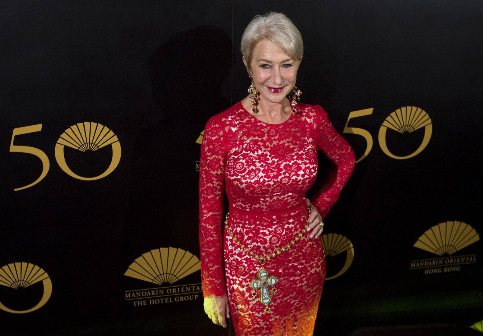 Helen Mirren Attending Grammys Award Wallpaper