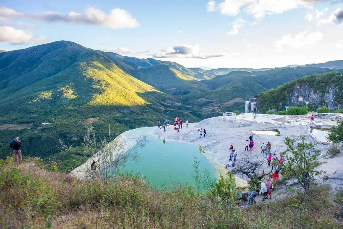 Hilltop Lake In Oaxaca Wallpaper