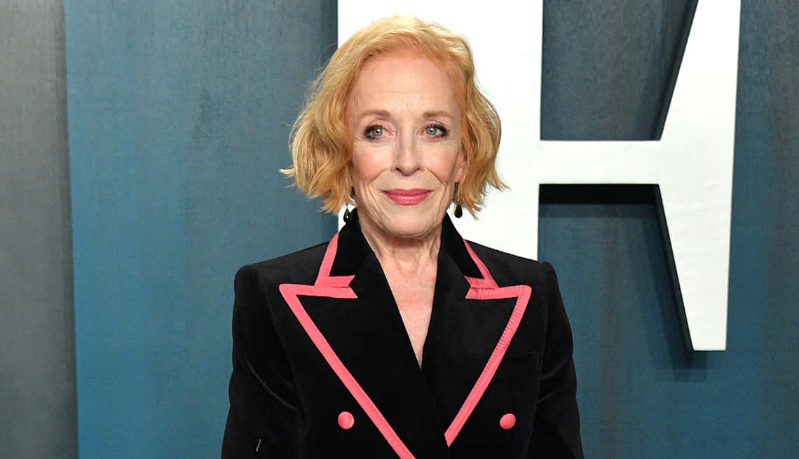 Holland Taylor Black Pink Trimmed Blazer Wallpaper