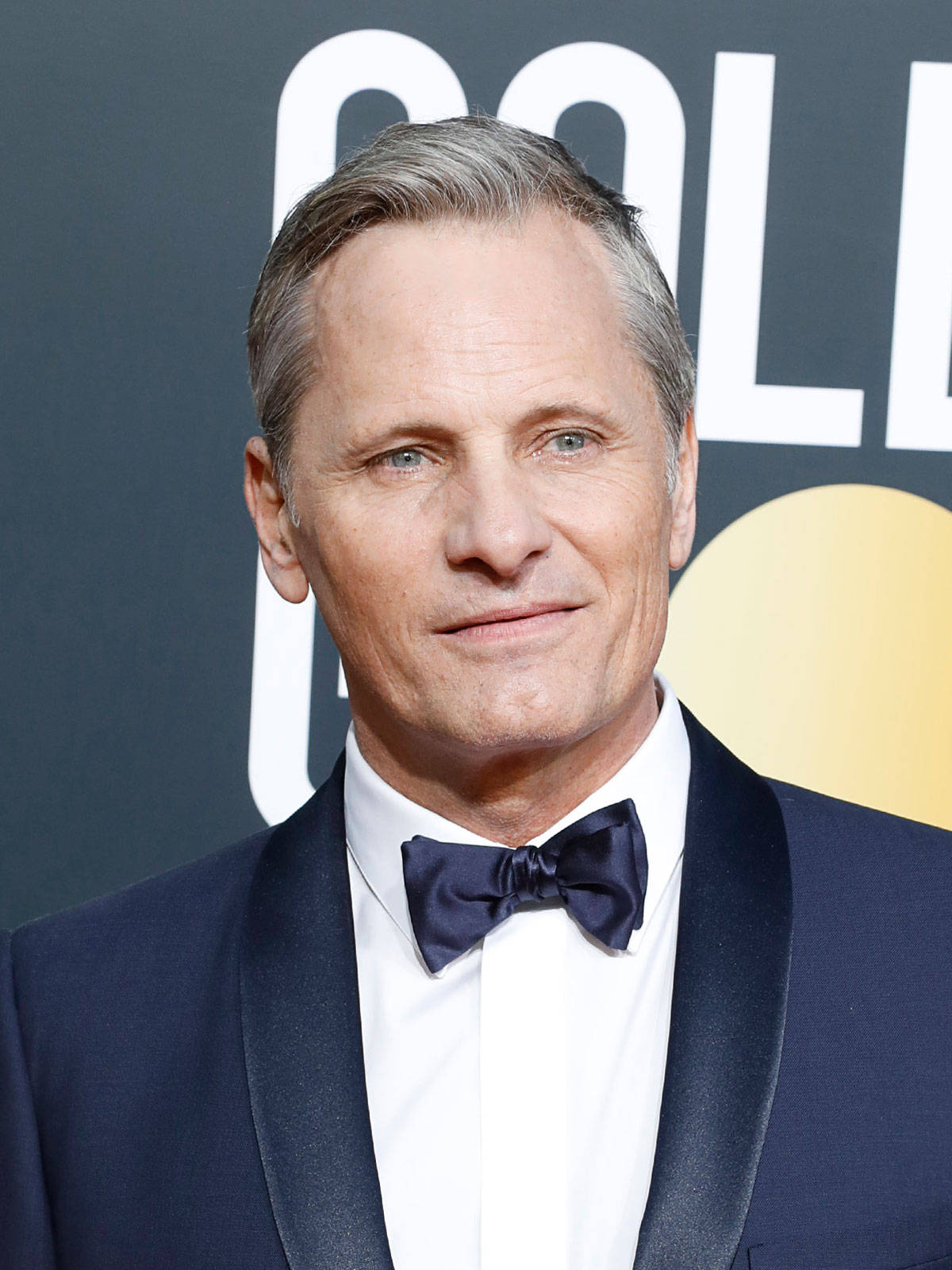 Hollywood Actor Viggo Mortensen Golden Globe Awards Wallpaper