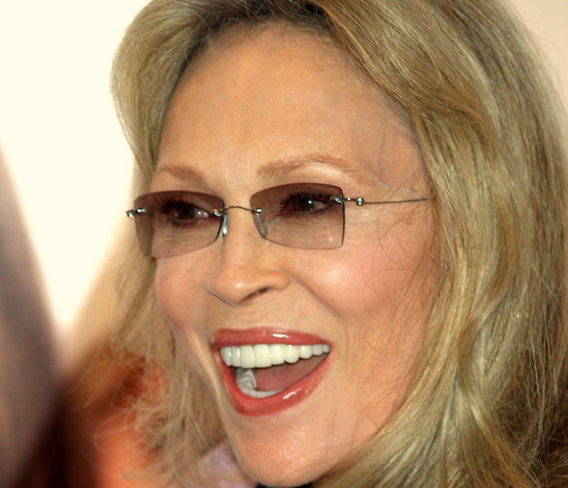 Hollywood Actress Faye Dunaway 2008 Tribeca Film Festival Wallpaper