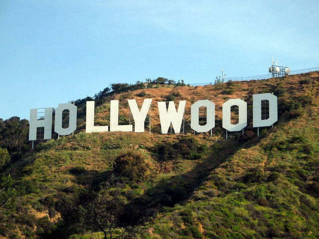 Hollywood Sign On A Sunny Day Wallpaper