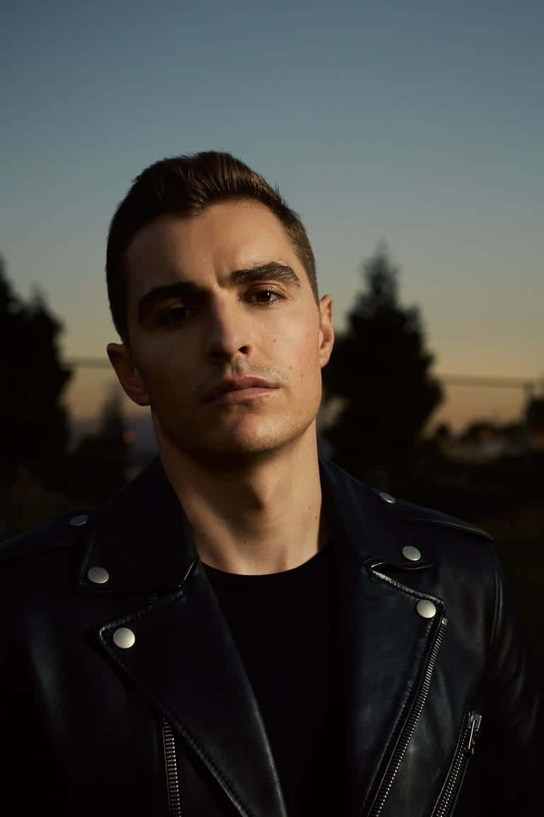 Hombres Guapos Dave Franco Wallpaper