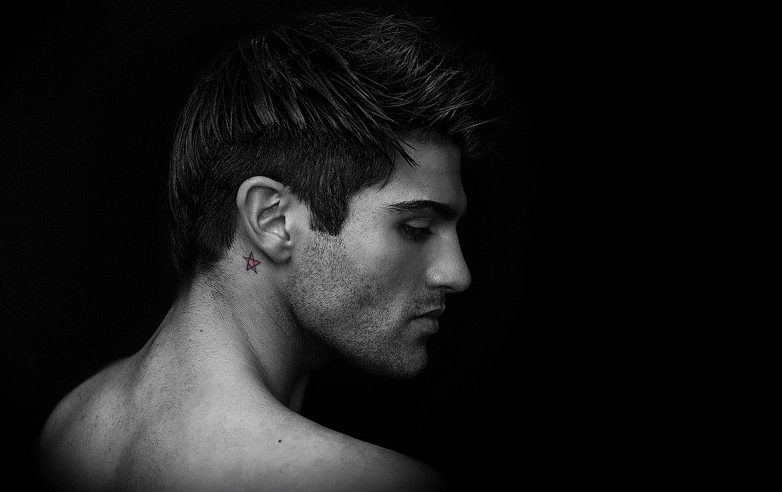 Hot Guy Ear Tattoo Wallpaper