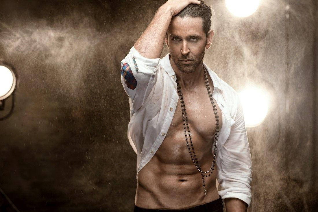 Hrithik Roshan Body Pushing Back Hair Wallpaper