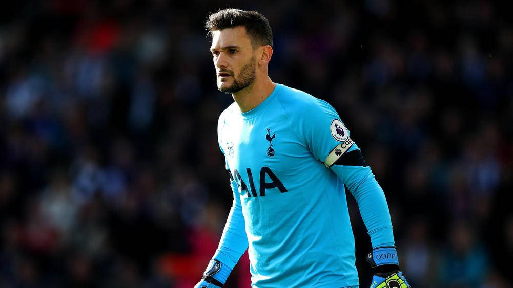 Hugo Lloris Half Body Shot Wallpaper