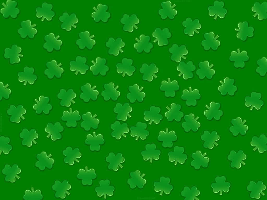 Image A Shamrock To Bring You Luck Wallpaper