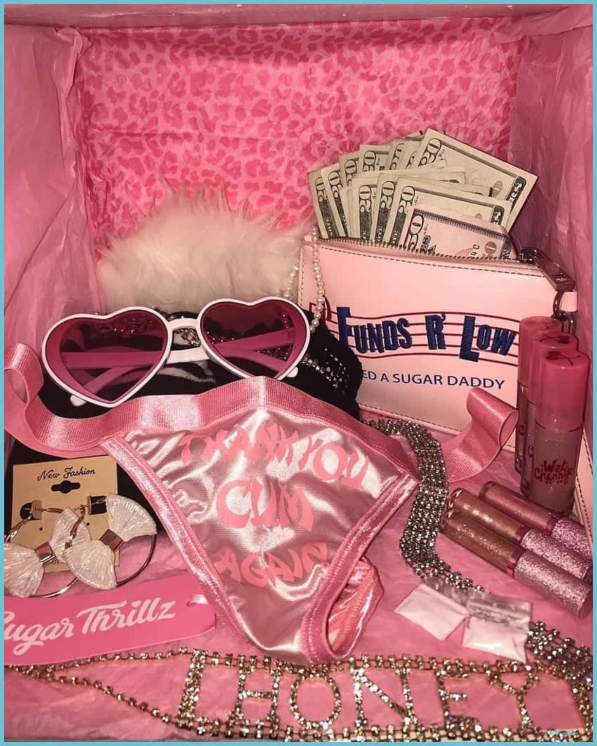 Insta Baddie Pink Objects Wallpaper